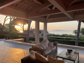 Très belle villa Vue magnifique sur Saint Tropez Grimaud